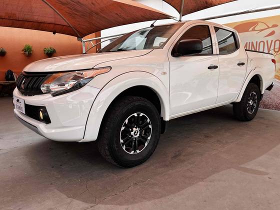 MITSUBISHI L200 TRITON 2.4 16V TURBO DIESEL GL CD 4X4 MANUAL